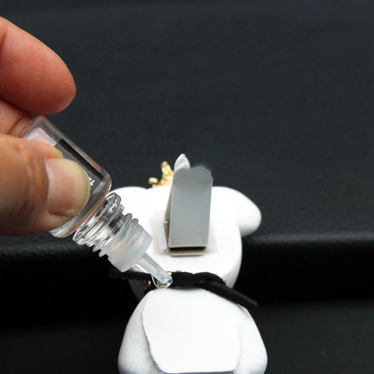 Car Mounted Perfume Air Conditioner Air Outlet Perfume